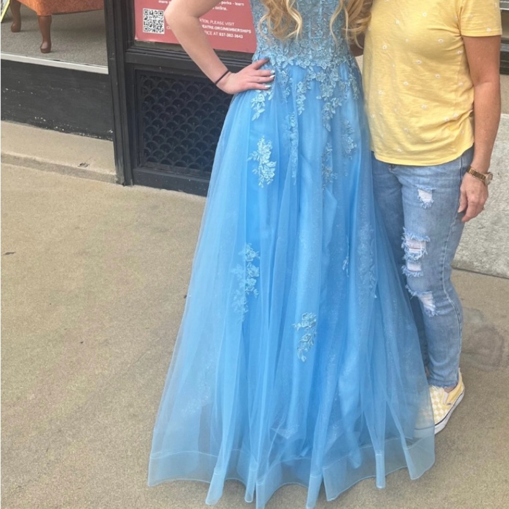 Prom Dress - Picture 2 of 3